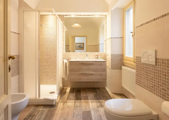 Lungarno Vespucci - Charming Italy Tour Apartment