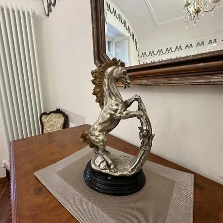 Apartment Lungarno Vespucci Charming Florence